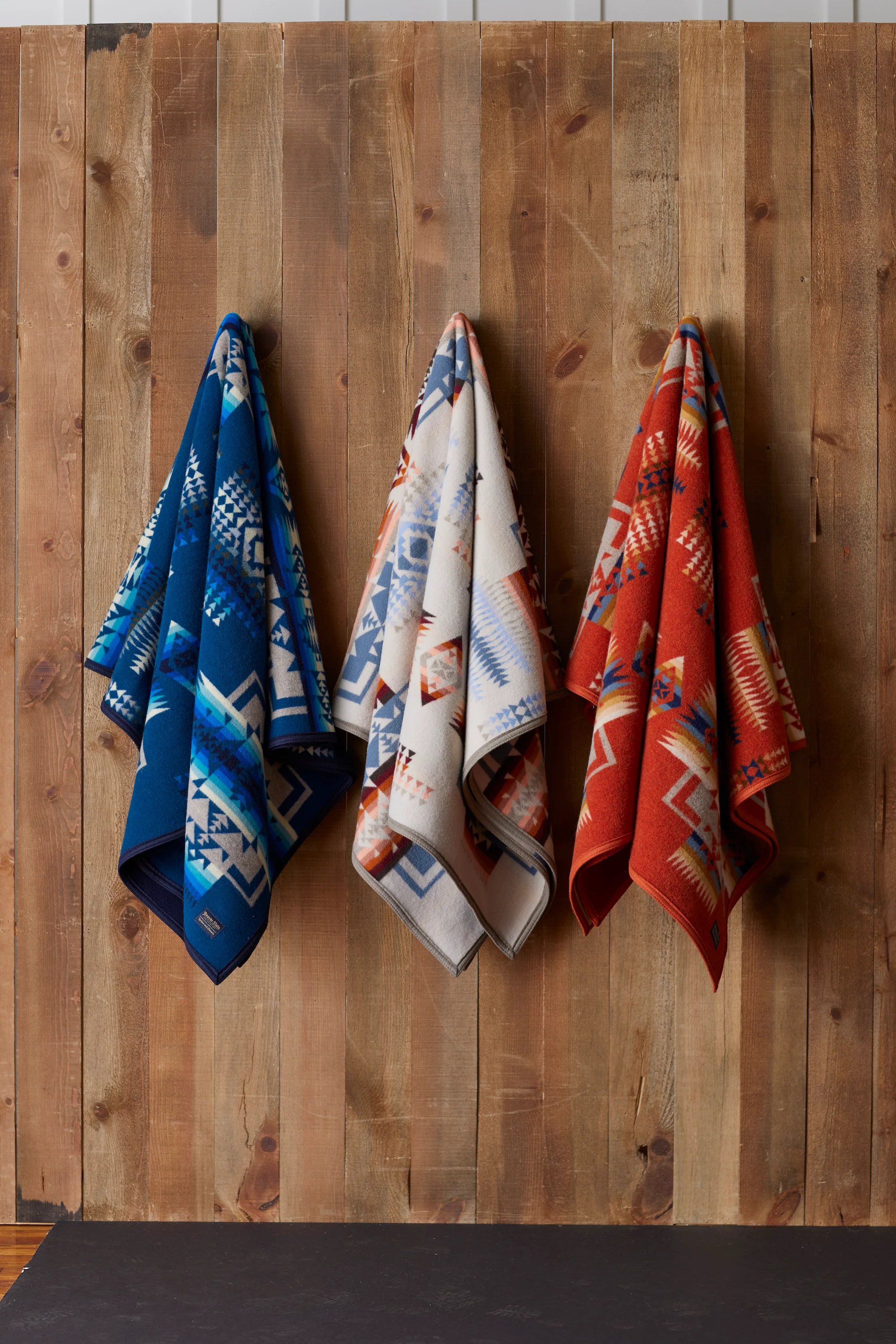 Chief Joseph Blanket - Rosewood - Image 4