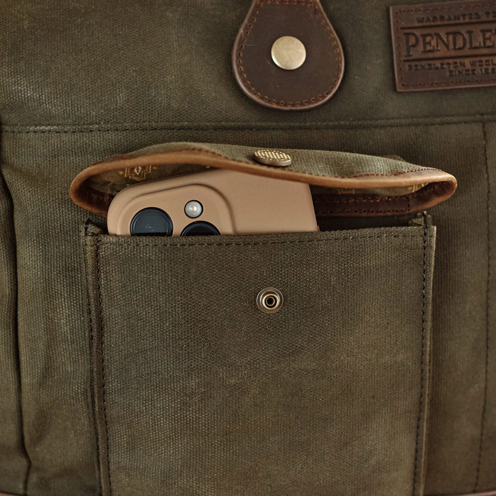 Odyssey Waxed Canvas Messenger Bag - Olive - Image 4