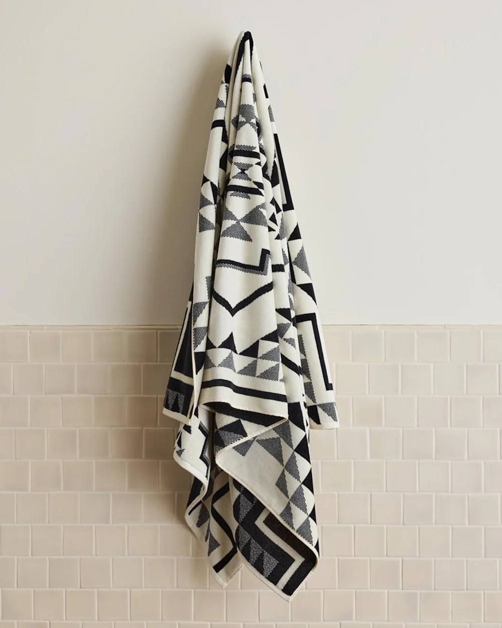 Jacquard Beach Towel - Oxbow - Image 2