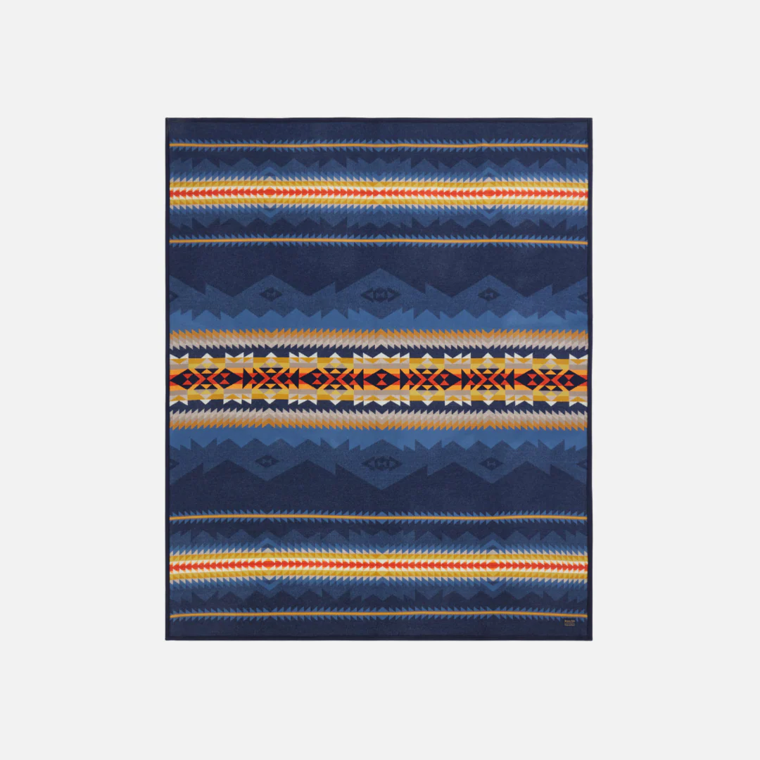 Jacquard Blanket - Cascadia - Image 2