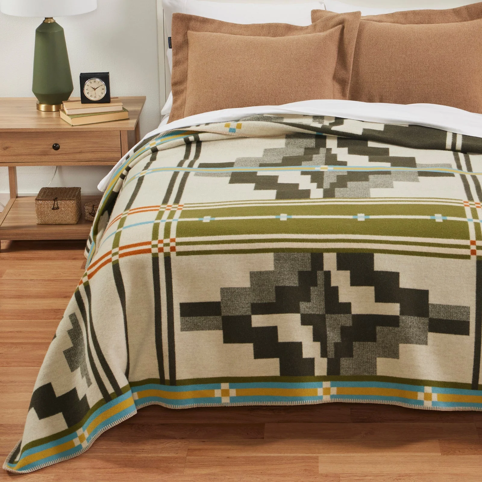 Jacquard Blanket - Seven Springs