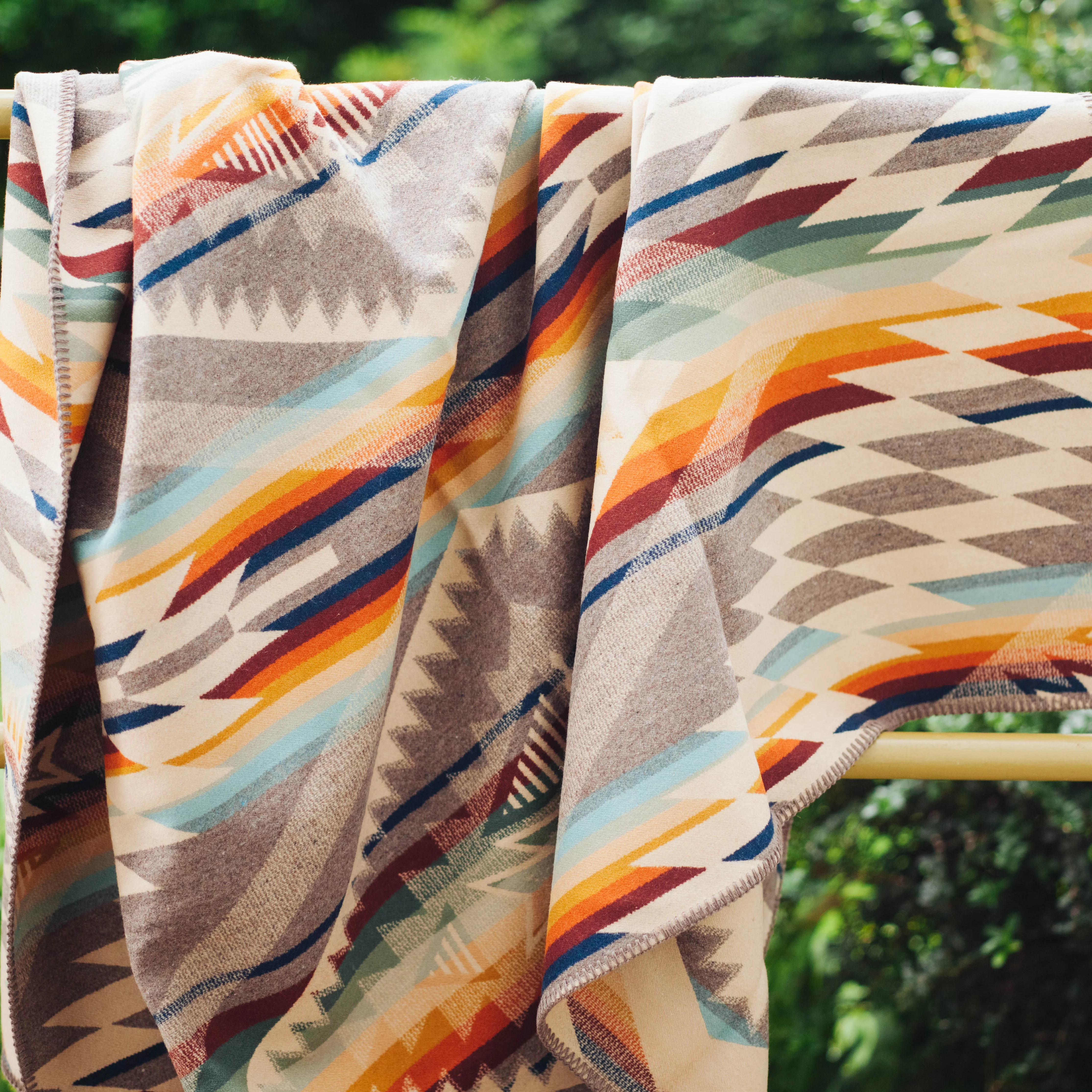 Jacquard Blanket - Summerland - Image 2