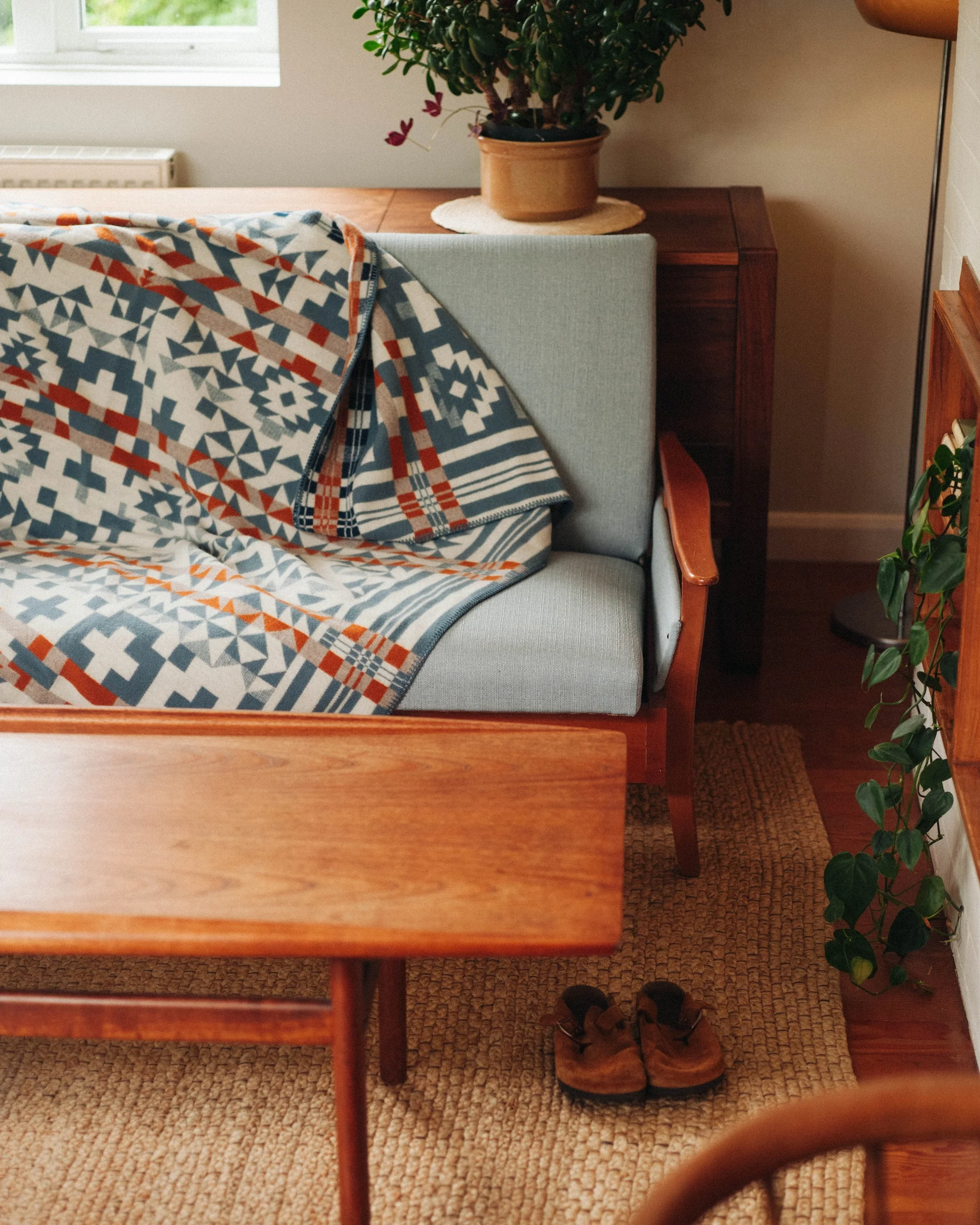 Jacquard Blanket - Blue Ridge - Image 10