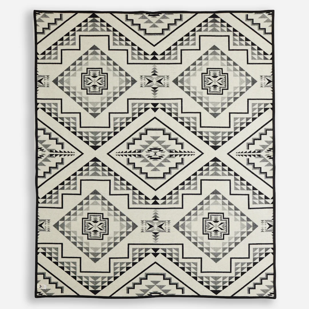 Jacquard Blanket - Oxbow - Image 3