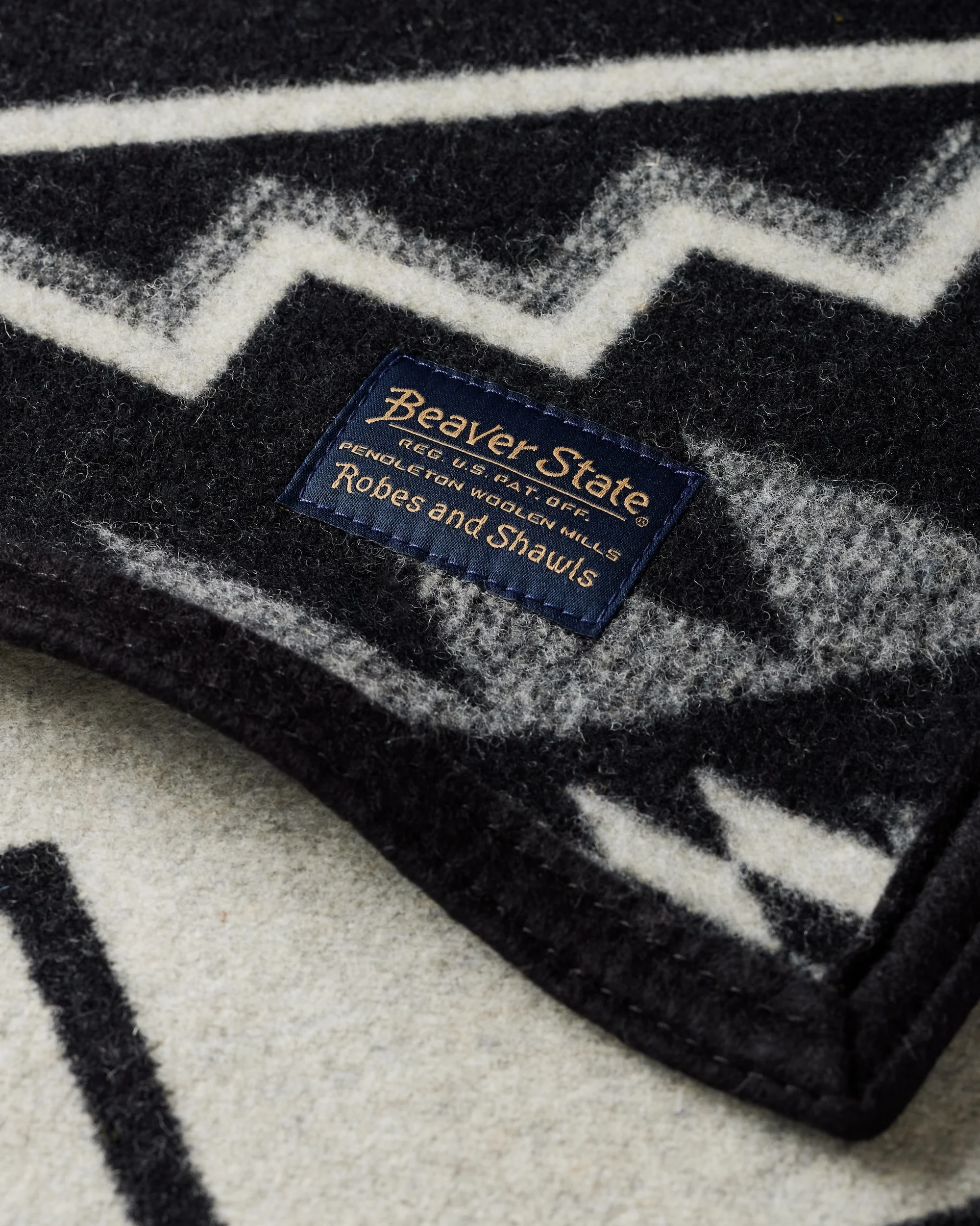 Jacquard Blanket - Oxbow - Image 5