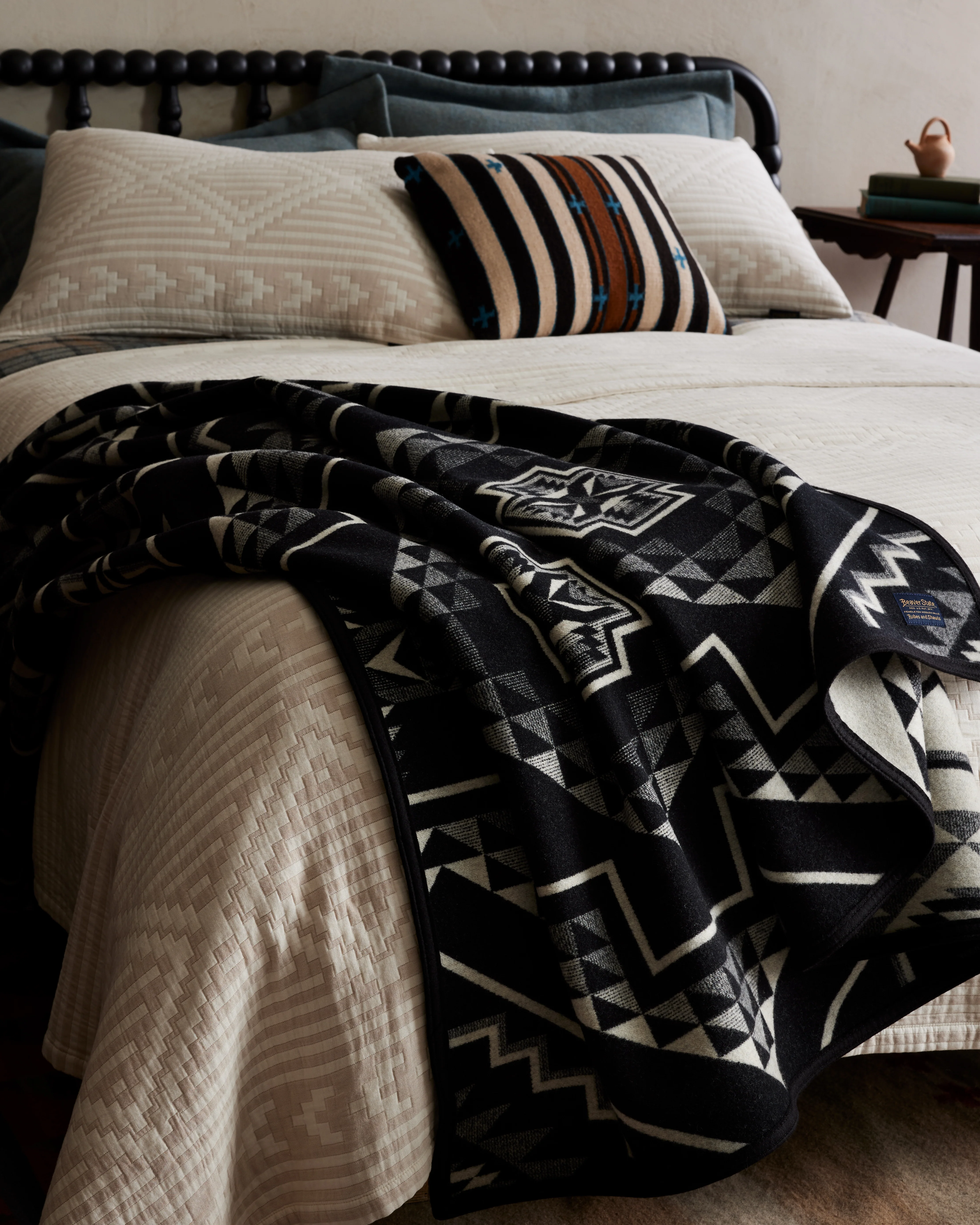 Jacquard Blanket - Oxbow - Image 7