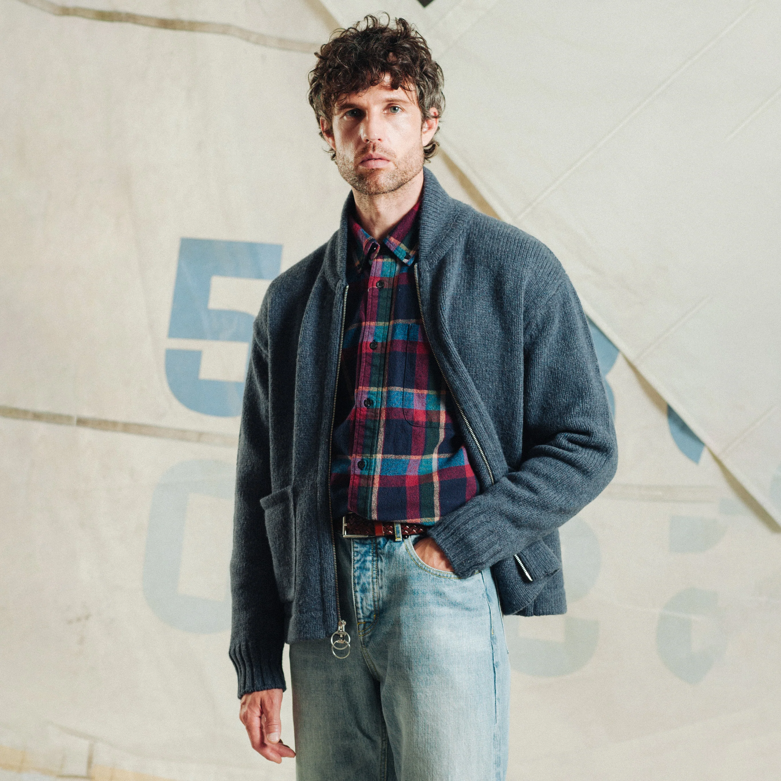 Lambswool Zip Cardigan - Navy - Image 5