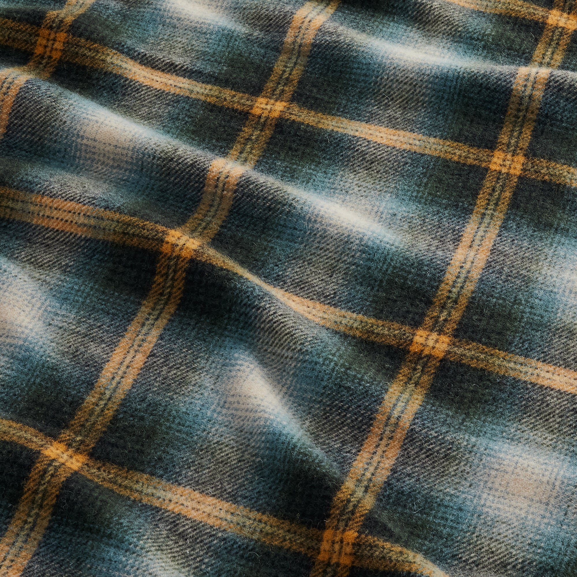 Carry Along Motor Robe - Townsend Plaid - Image 4