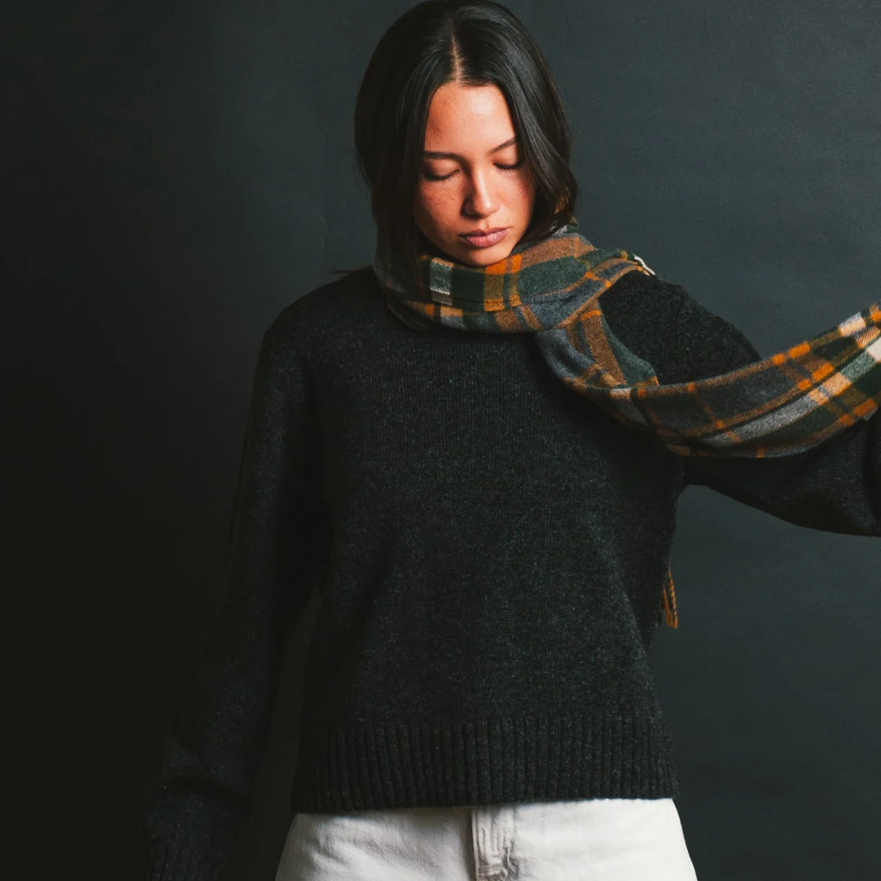 Women's Shetland Crew Knit - Black Heather - Image 2