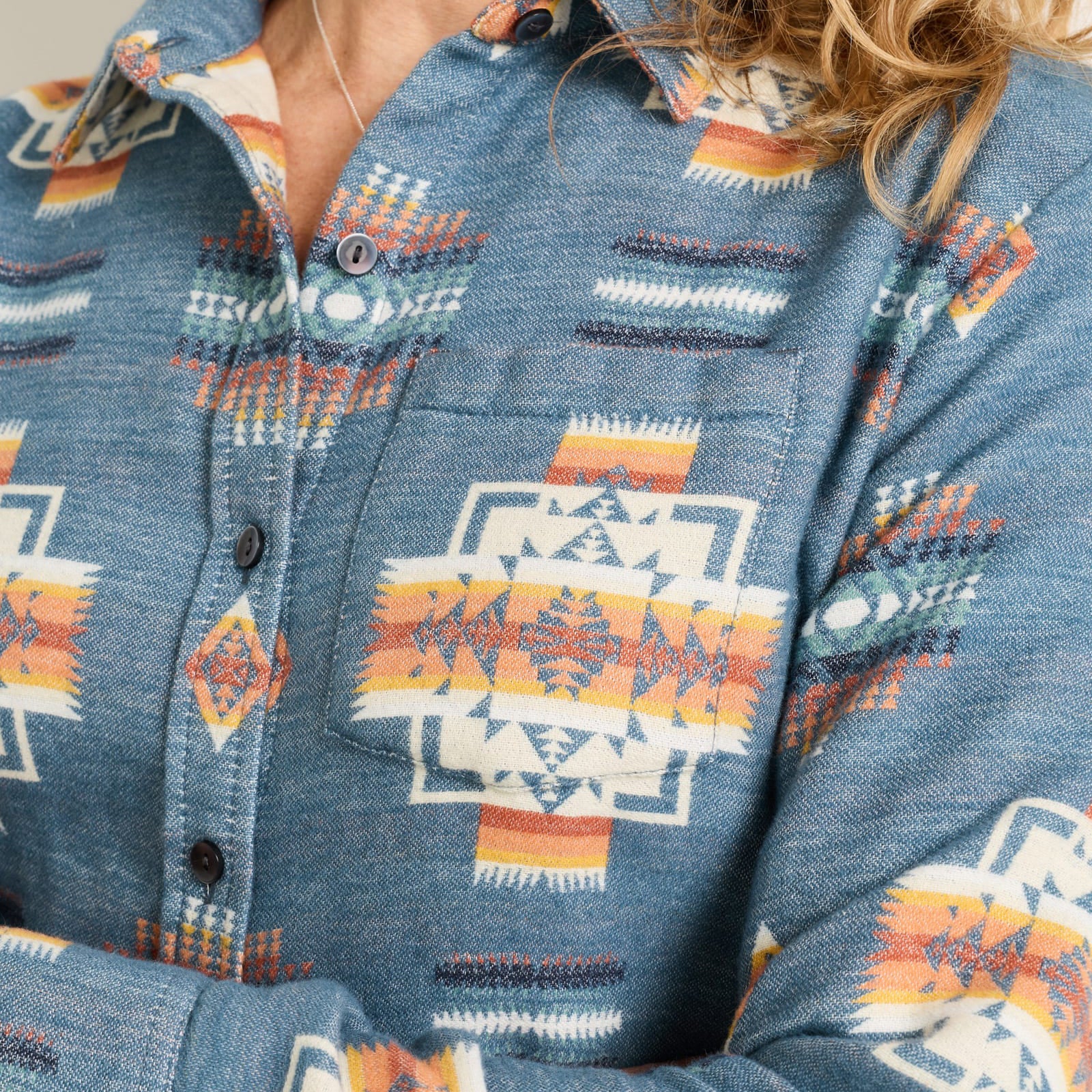 Womens Doublesoft Perfect Pocket Shirt - Blue Chief Joseph - Image 4