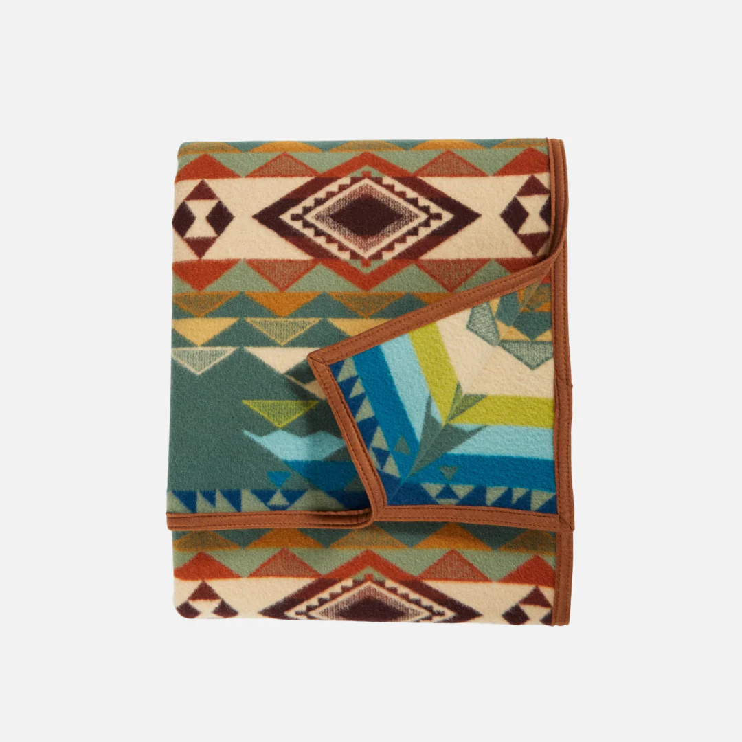 Jacquard Blanket - Highland Peak  Balsam - Image 5